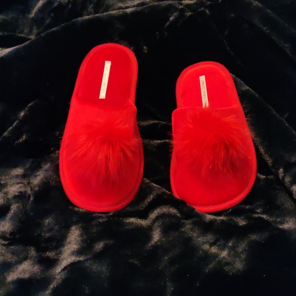 Victoria's Secret Large red pom pom fur slippers